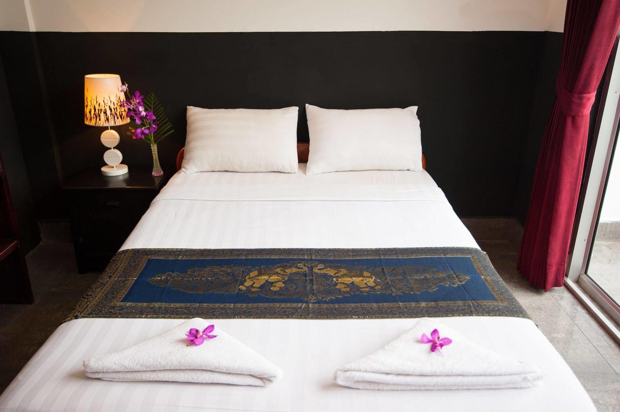Me Mate Place Phnom Penh Ngoại thất bức ảnh