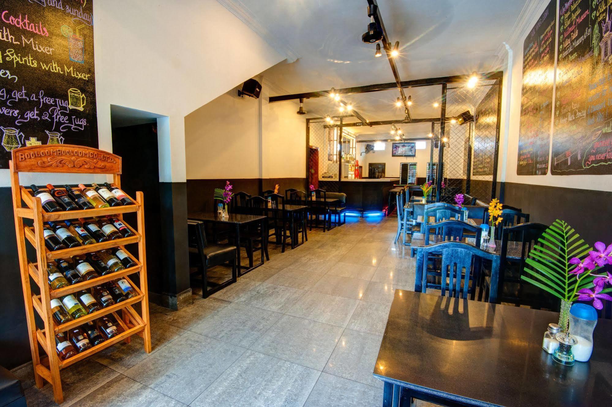 Me Mate Place Phnom Penh Ngoại thất bức ảnh